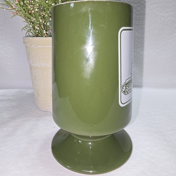 VINTAGE FOOTED MUG ARMY GREEN WITH GRAPHIC DESIGN GATOR ON ARMY TANK NOSTALGIC - Picture 2 of 6